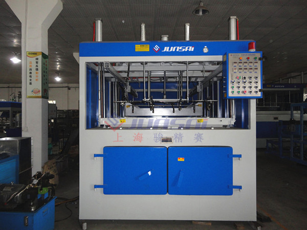 單頭厚片<a href=http://m.anibigbunny.com/ target=_blank class=infotextkey>吸塑機</a>1.jpg